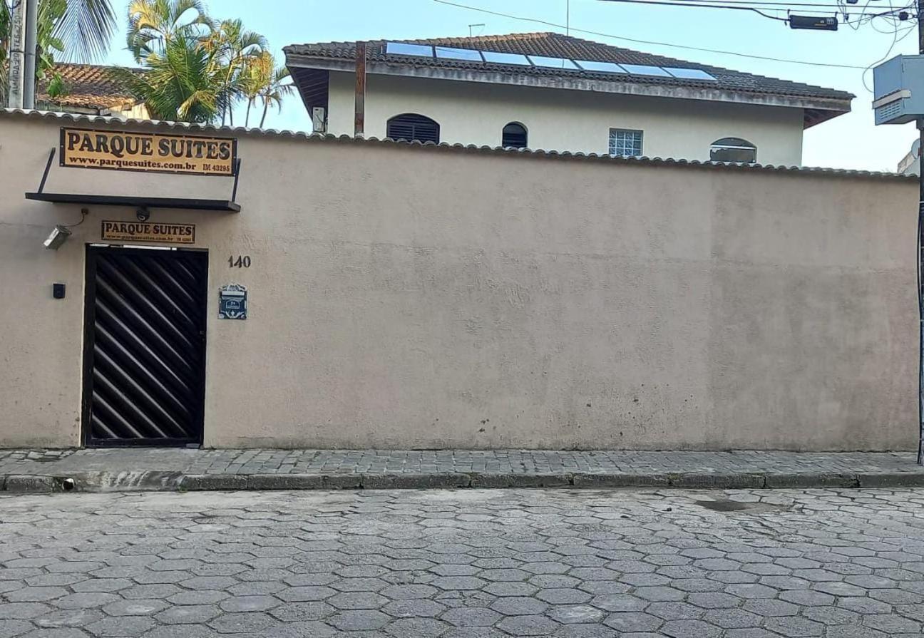 Pousada Parque Suites Estacionamento E Piscina Guarujá Extérieur photo