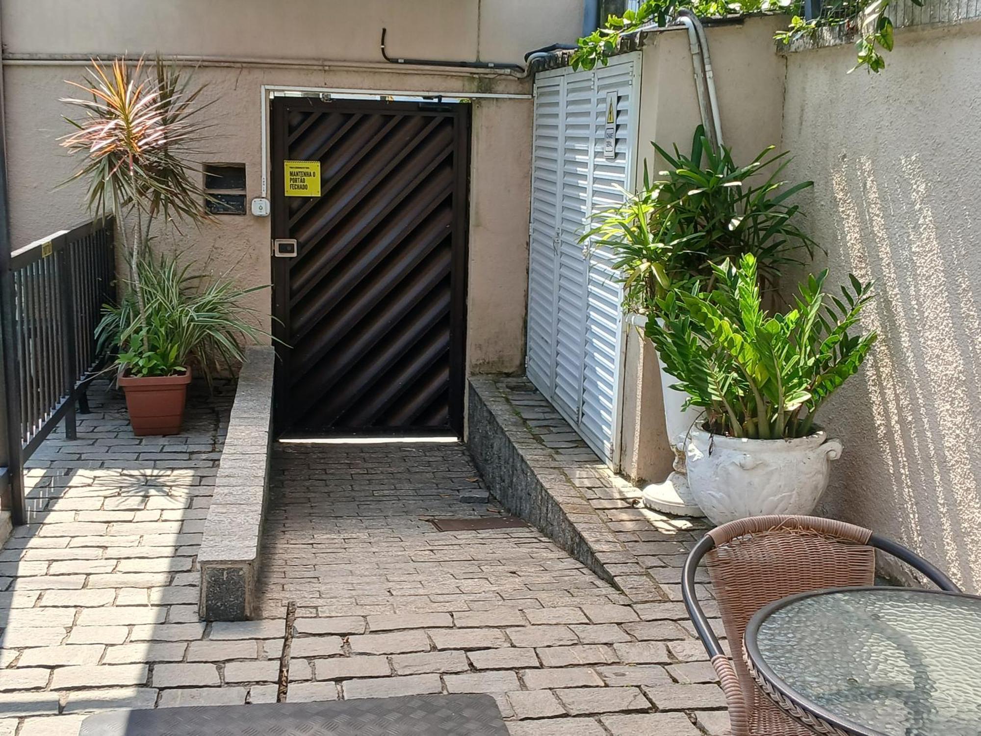 Pousada Parque Suites Estacionamento E Piscina Guarujá Extérieur photo